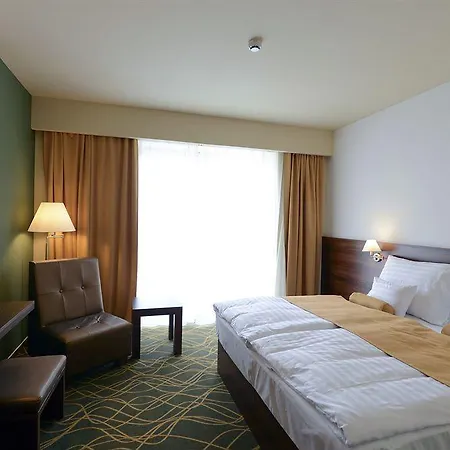 Hunguest Mirage Szálloda 4*